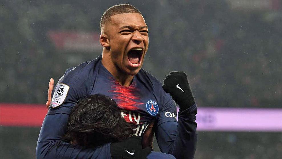 梅西重返巴萨踢什么位置,梅西会回诺坎普吗