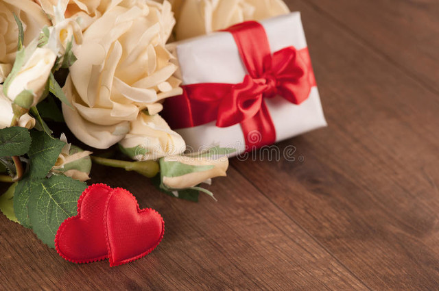 情人节没有礼物的霸气句子,没有礼物的情人节短文