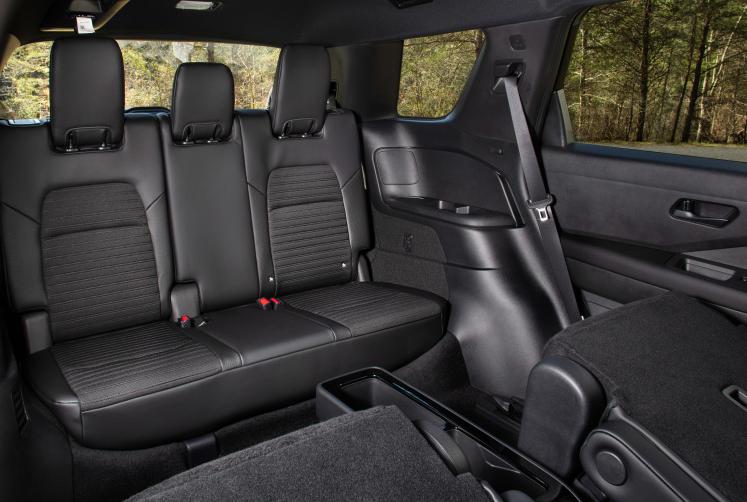 最新款日产pathfinder预告图,全新日产pathfinder有望提供