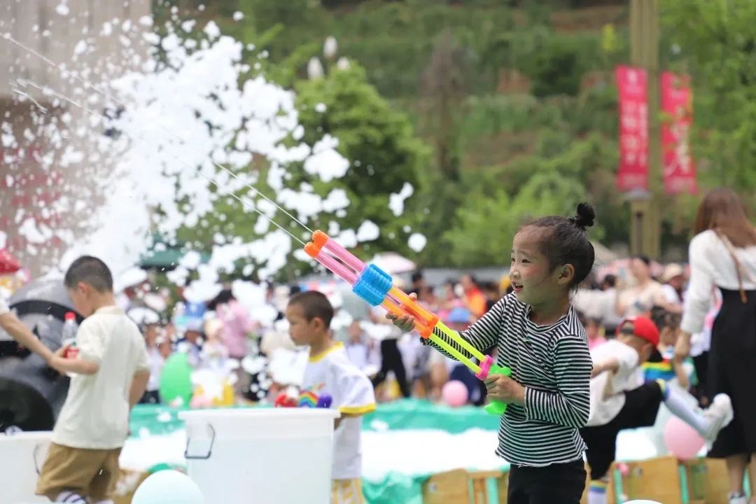 萌娃欢乐多幼儿舞蹈,小朋友最期待的六一儿童节