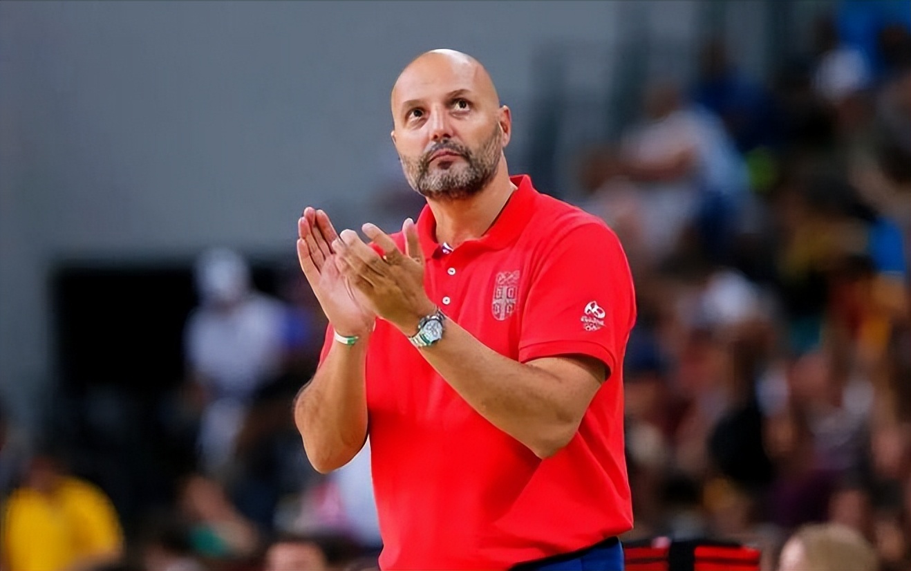 七大主力退出荷兰男足,中国男篮十二人名单方硕