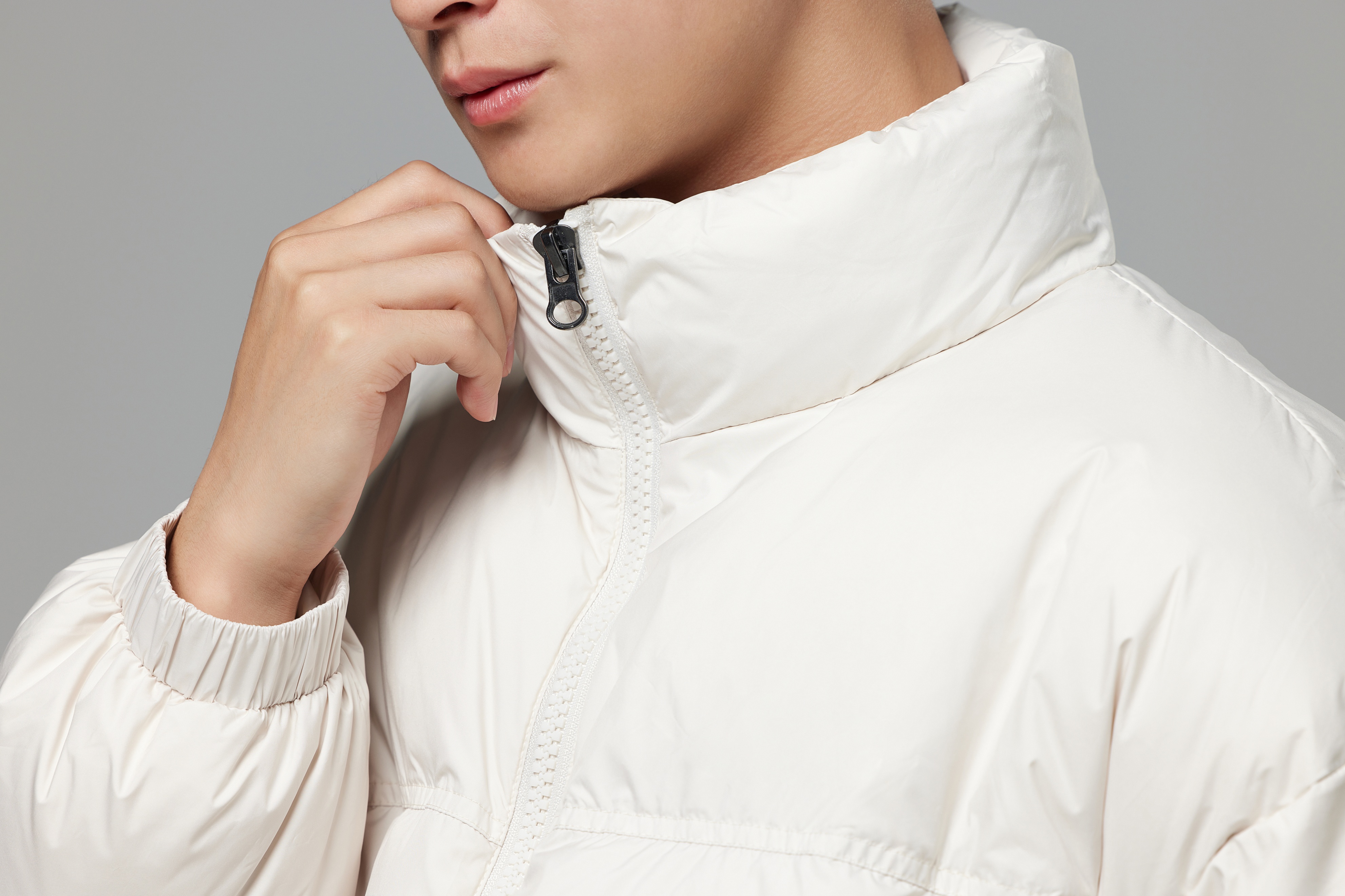 滚筒洗衣机烘干羽绒服会不会爆炸,羽绒服可以用洗衣粉洗吗会爆炸吗