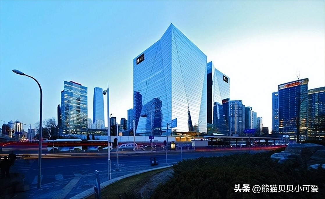 从香港到北京，港派龙头开发商，能不能给中国楼市“上一课”？