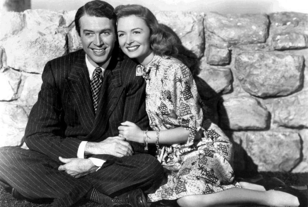 美国人圣诞节必看的电影之一，流行程度如同《还珠格格》