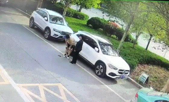 男儿有泪不轻弹回忆往事泪流满面,男儿有泪不轻弹励志视频