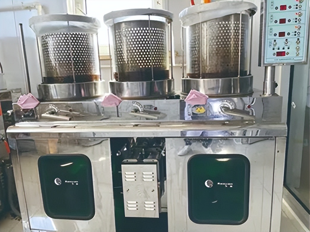 蒙医科室名称,赤峰市中蒙医院康复治疗科