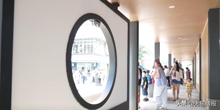 江苏无锡：让等待更有温度校门口“幸福空间”撑起一片“爱的晴空”