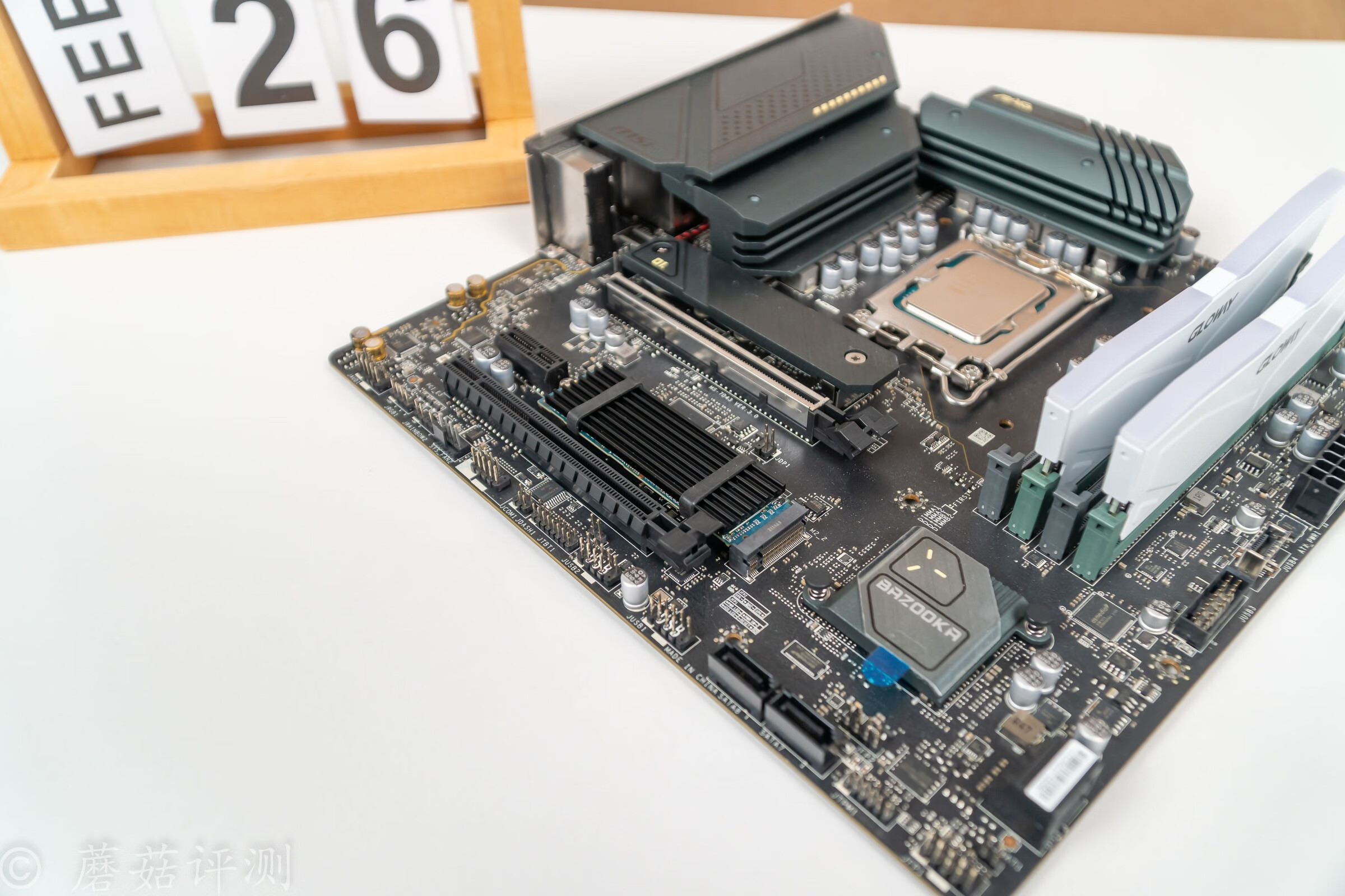 攒了好久的钱终于派上了用场,攒了很久的钱换电脑