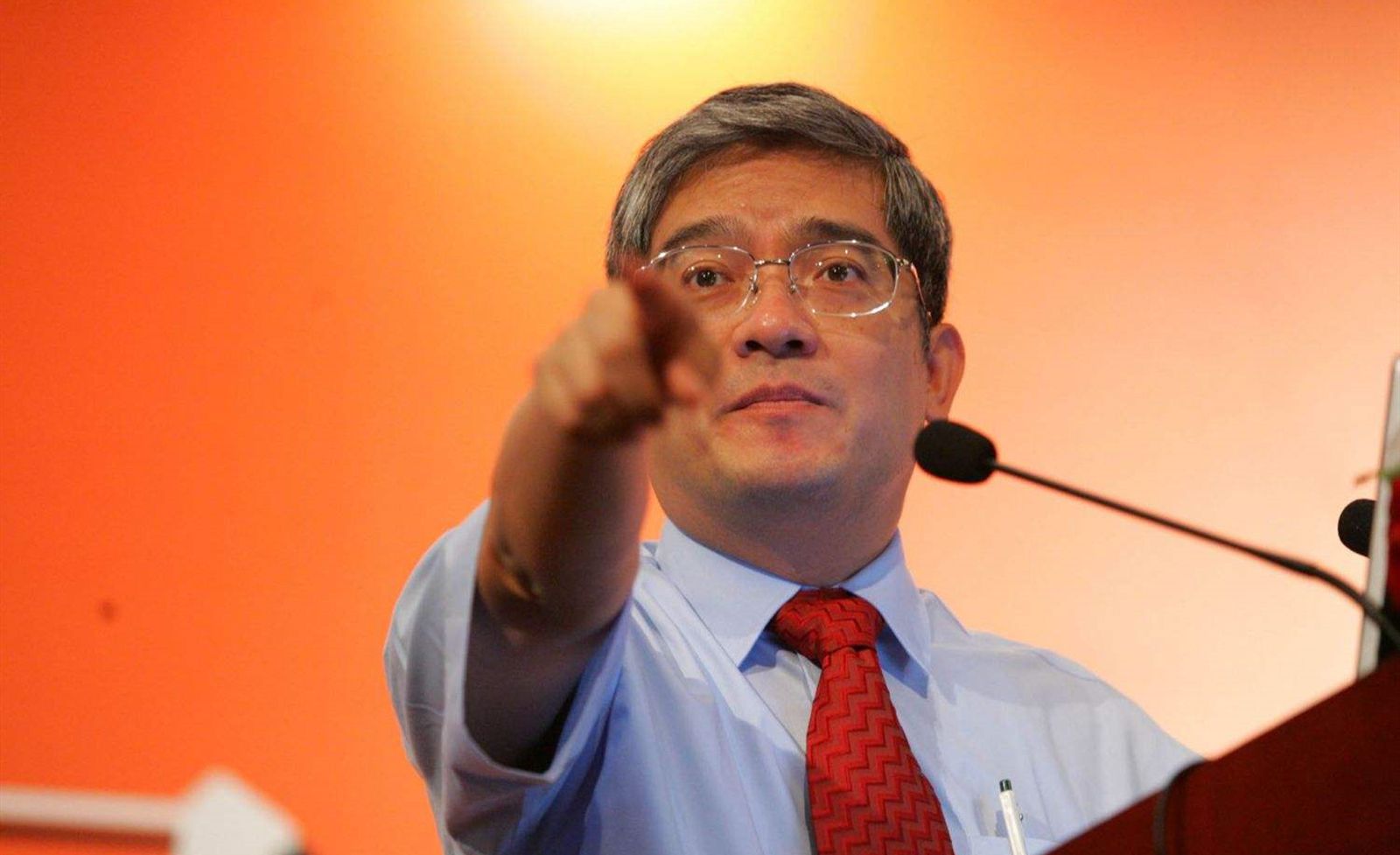 郎咸平给空姐买房,郎咸平拿回空姐房子了吗