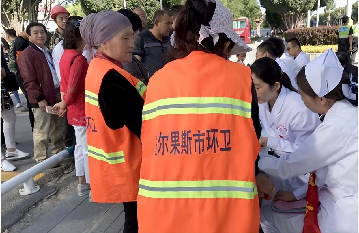用技术倾注对生活的热爱,用技术和爱心托起生命的希望