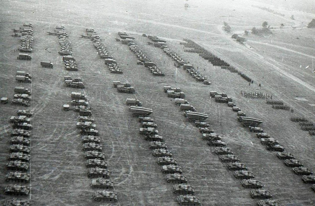 每天打炮六万发,*药弹**库存依然深不见底,俄罗斯凭啥如此豪横?