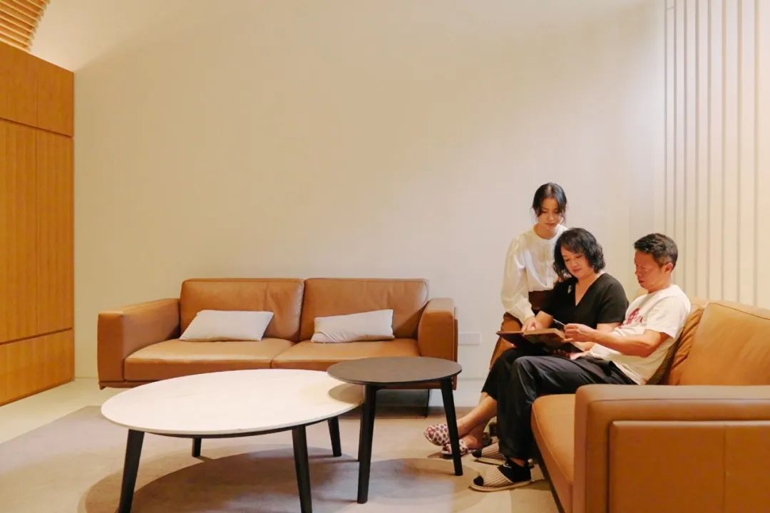 深圳一家六口给别墅装上大蚊帐,深圳一家六口别墅