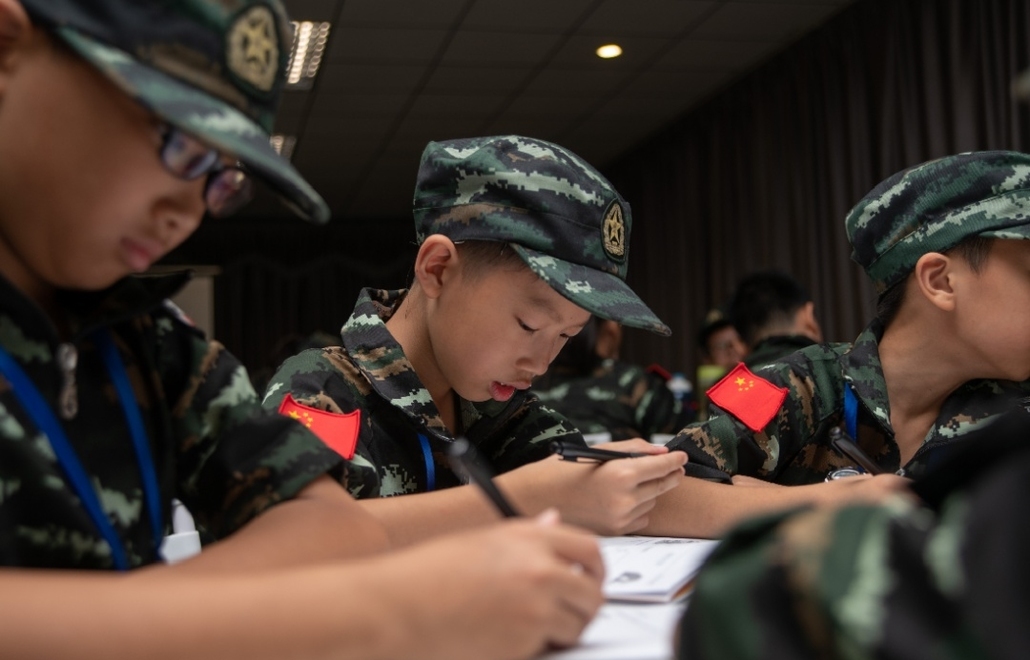 军事夏令营青少年培训基地青岛,李沧青少年军事夏令营拓展训练