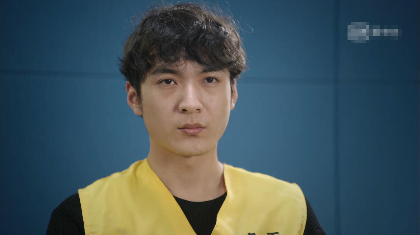 性骚扰，微商套路，奶茶店加盟黑幕，《底线》狠狠给我上了一课