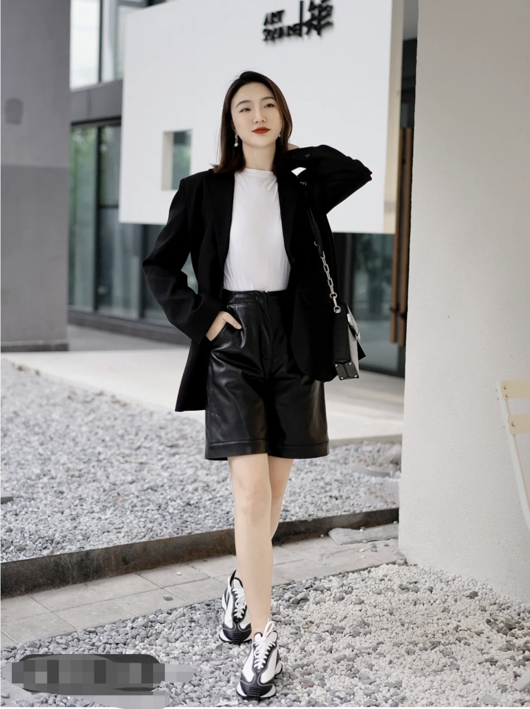 微胖女神张靓颖,张靓颖穿西装的穿搭