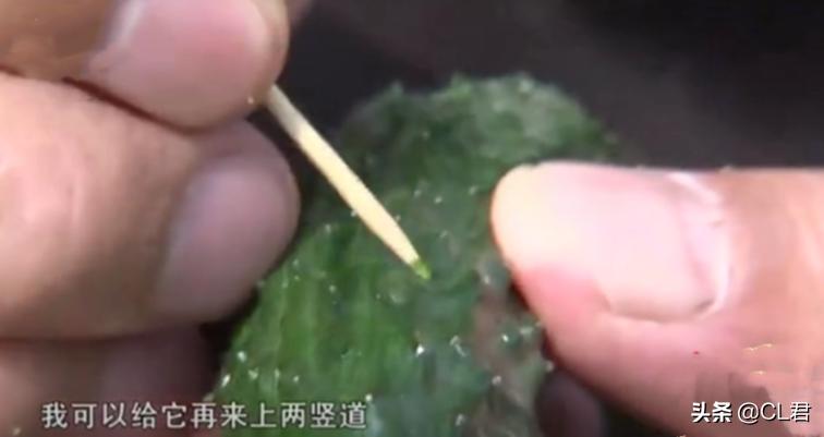 黄瓜出现弯瓜该怎么处理视频,黄瓜弯瓜解决方案