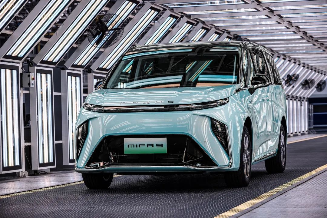 “德国战车”打价格战，中国“車”却提价卖，什么情况？