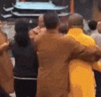 穿泳衣还可以穿内衣吗,穿泳衣和穿内衣有什么不同