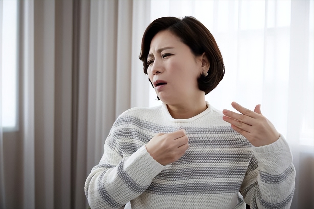 女人有时候会哭泣是怎么回事,夫妻之间为什么女人容易生气