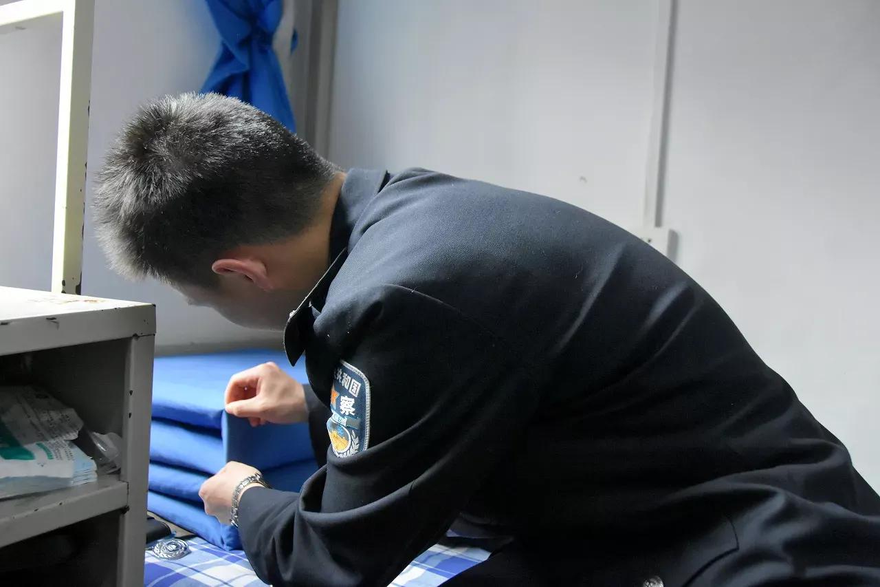 高中生考警校体测内容,警校毕业入警体检项目