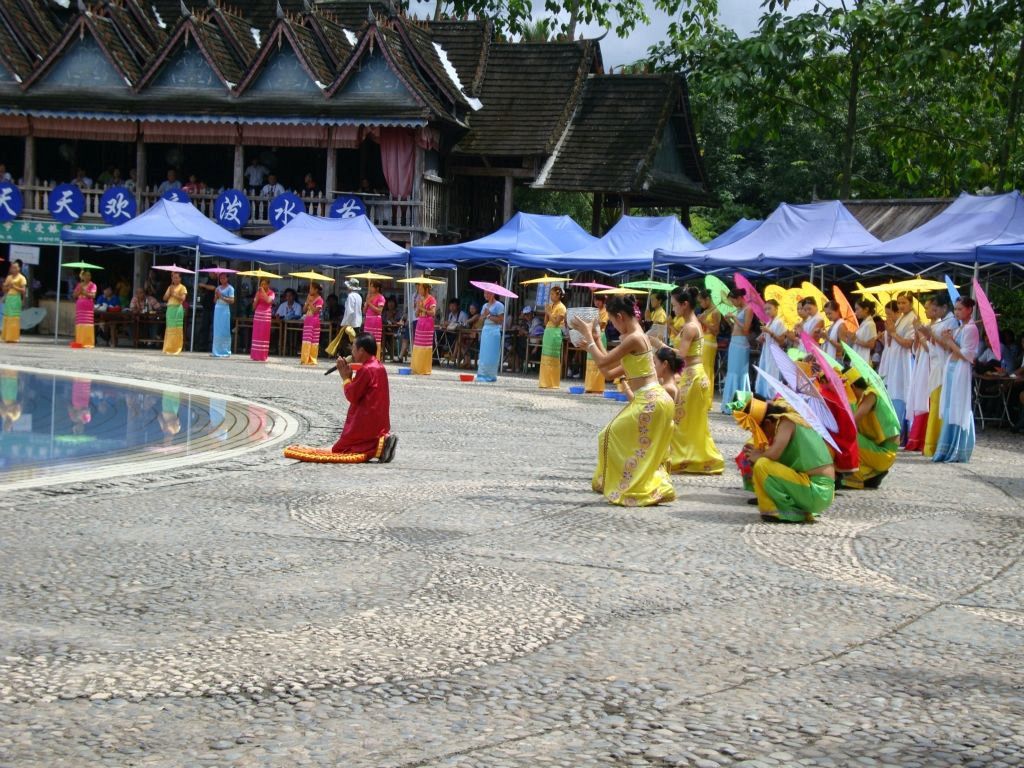 去泰国旅游多少钱跟团旅游合适,到泰国旅游要多少钱旅游团