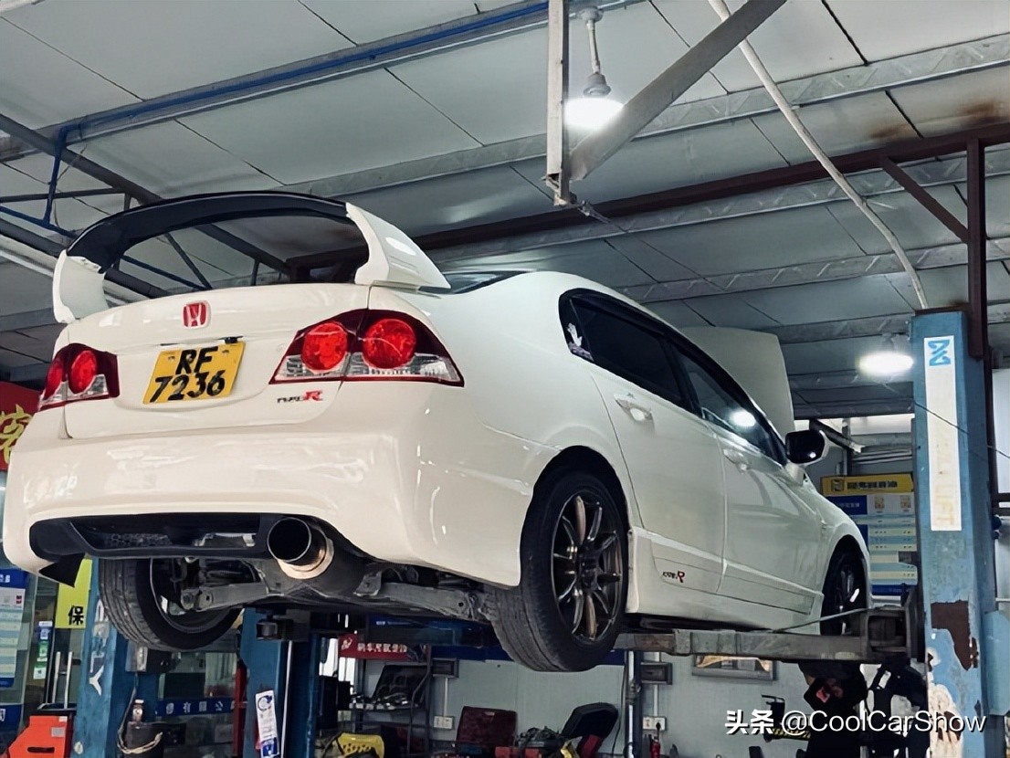 可盐可甜的cc,本田八代思域效果图