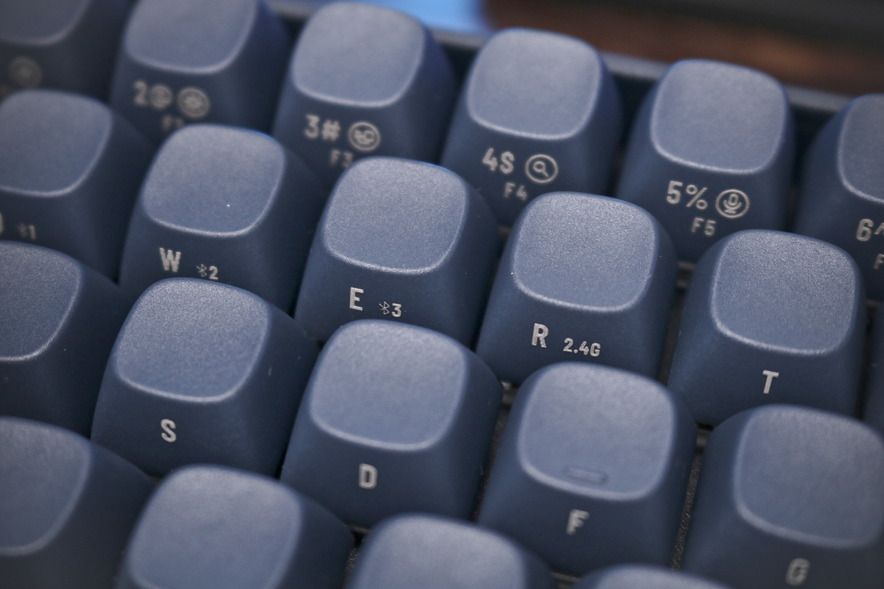 洛斐小翘机械键盘测评,洛斐小翘键盘推荐