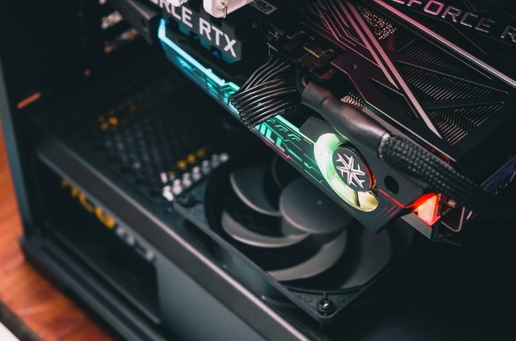 性能炸裂的笔记本,性能最炸裂的千元机