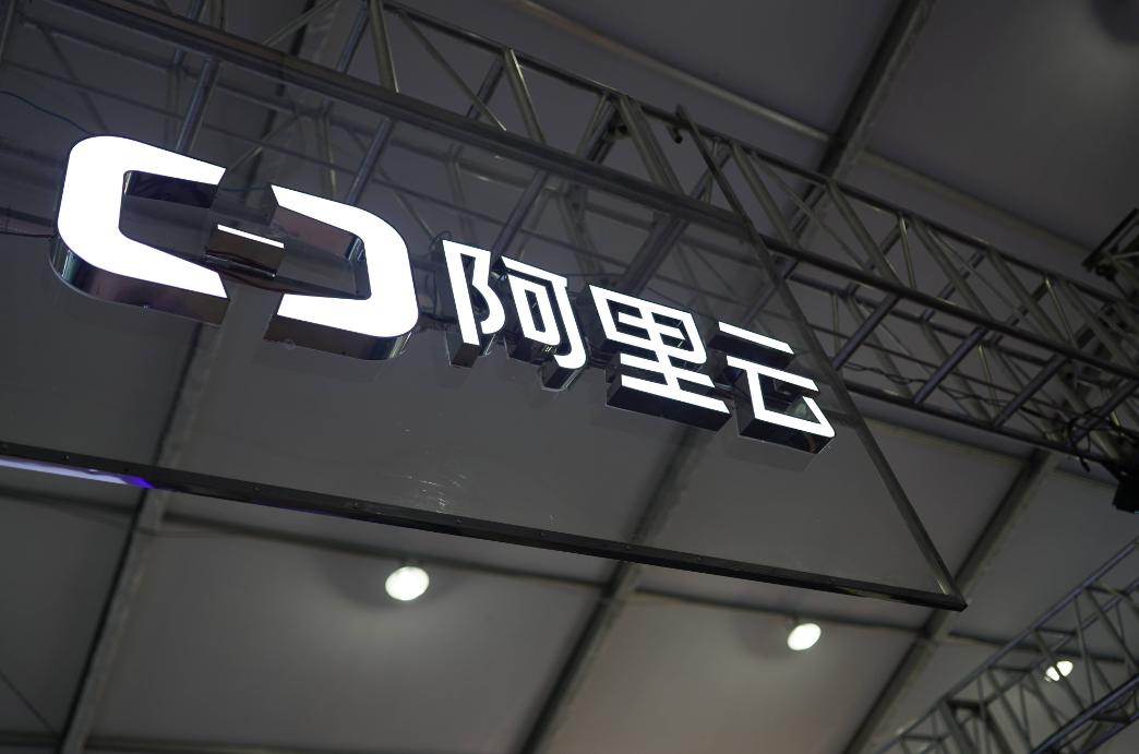 为提高阿里巴巴东南亚市场营销策略，可提出哪些建议？