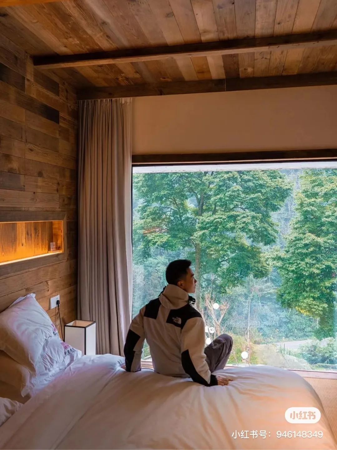 躲进山里民宿,躲在深山老林的民宿