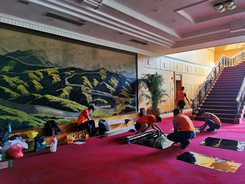 贴窗户玻璃膜的技巧视频,窗户玻璃贴什么膜最好