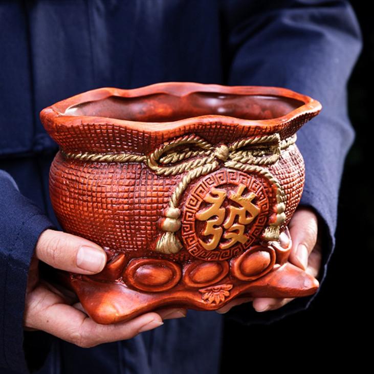 花盆的种类有哪些,花卉市场一般都是在用什么花盆