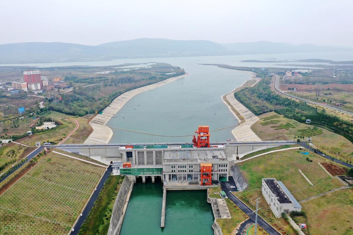 考水利局公务员考哪些科目,水利局招聘考什么内容