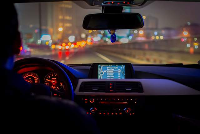 晚上开车注意事宜,晚上开车注意事项汽车