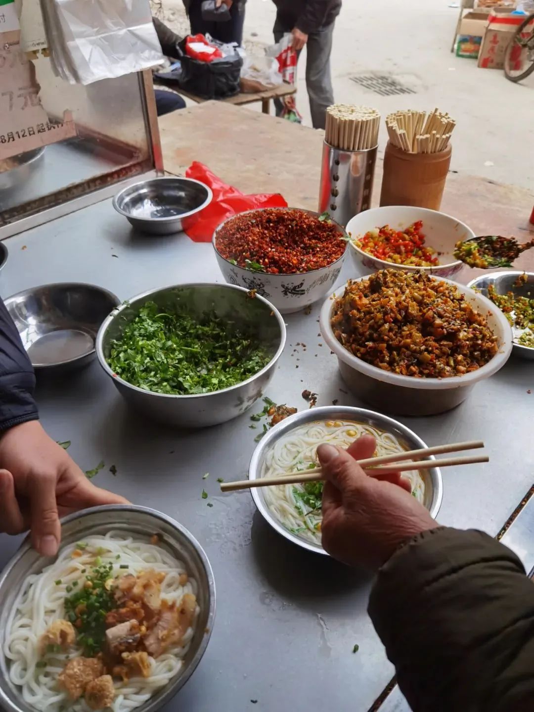 中国早餐界的内卷之王，为什么在广西？