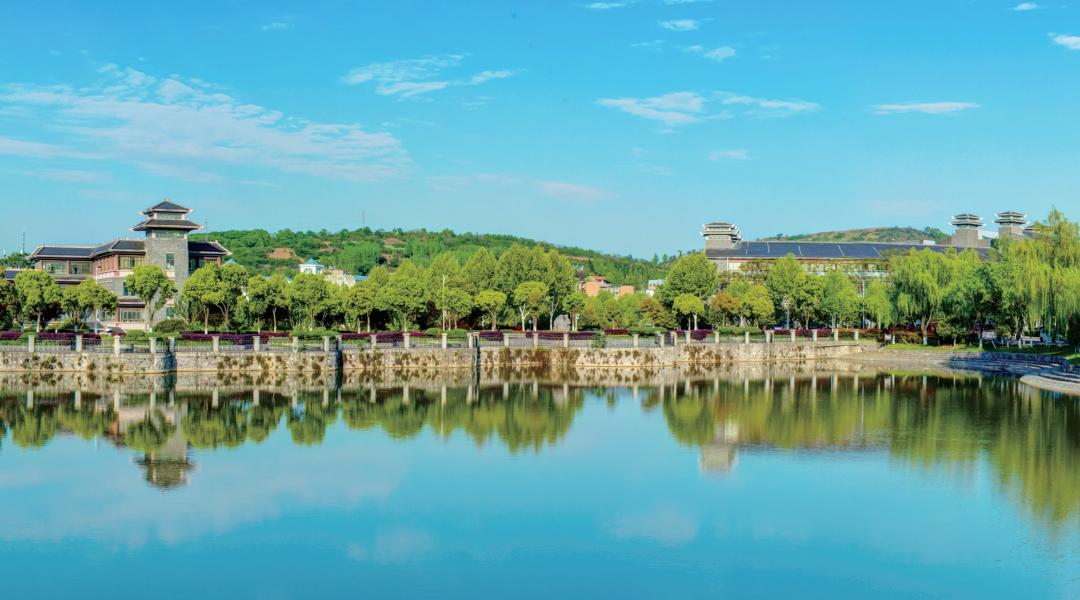 湖北文理学院非全日制,湖北文理学院是不是公办的