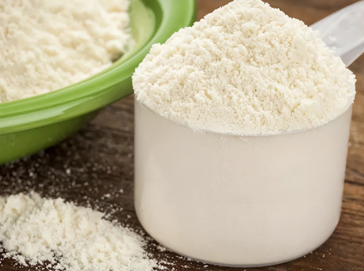 喝蛋白粉还是靠食物补充蛋白质,高蛋白饮食喝蛋白粉好吗