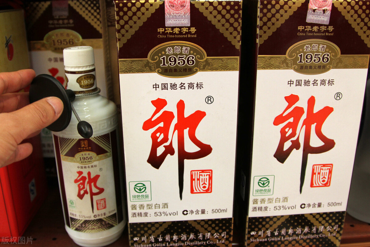 200至300元性价比最高的白酒,200元的酱香型白酒哪个最好