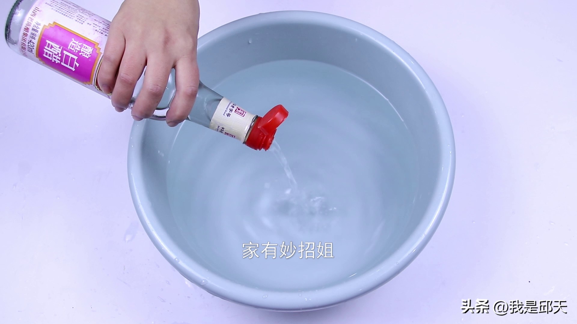 新衣服买回来不着急穿要不要洗,为什么买回来的衣服不好看