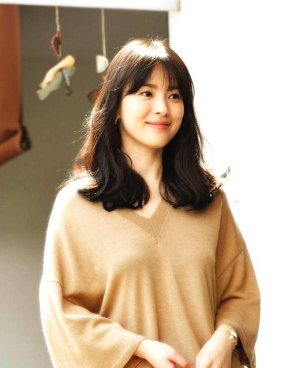 法式刘海是宋慧乔刘海吗,宋慧乔最好看的齐刘海发型