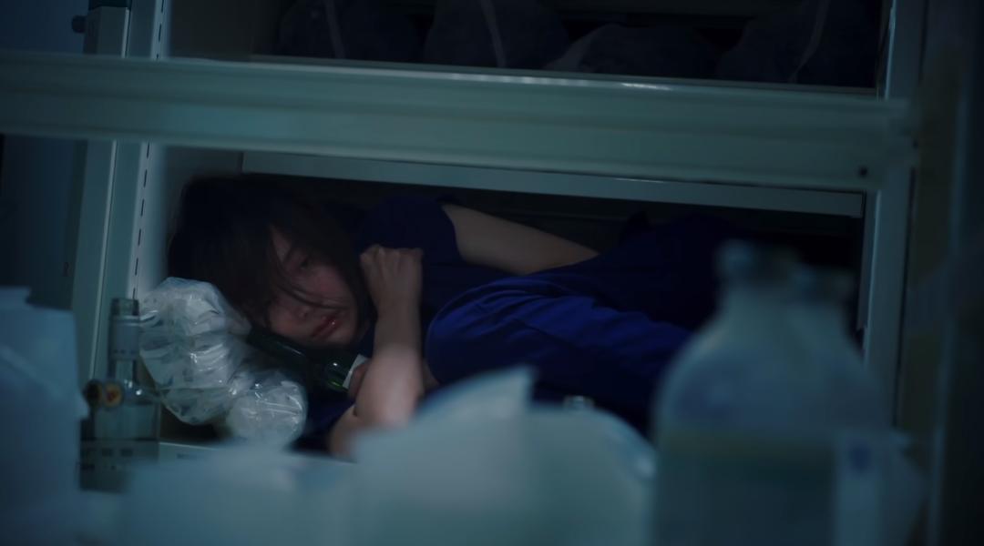 电钻开颅，气球手套塞菊花！你想不到的治疗手段都在这部剧里