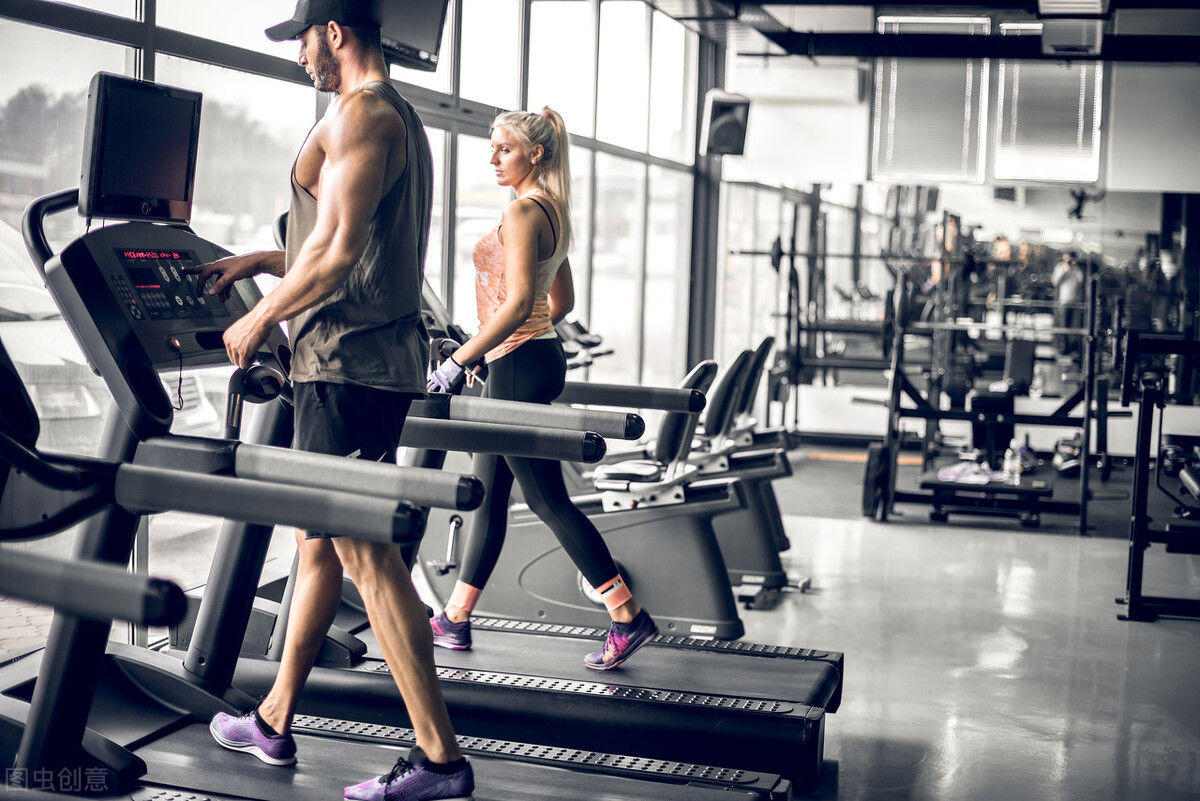 跑步机跟椭圆机哪个比较减脂,椭圆机和跑步机减脂哪个效果好