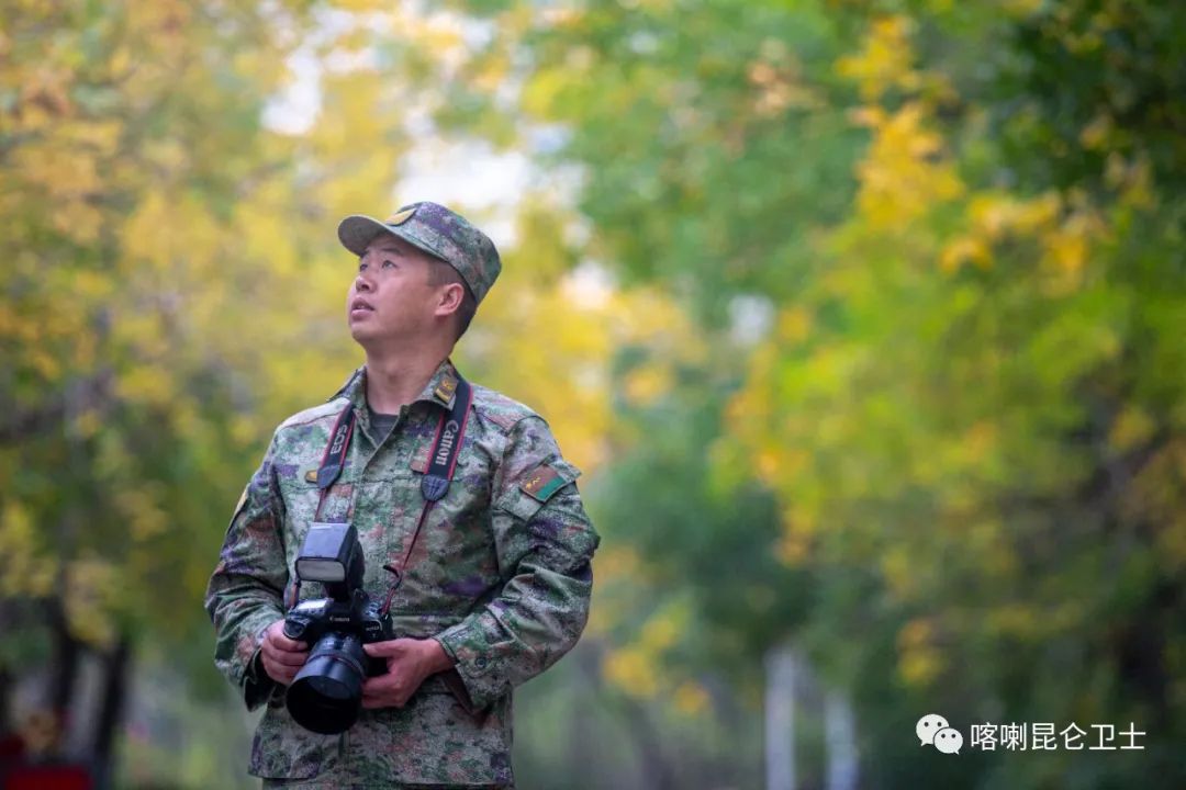 边疆兵记者,有请边防军人走上舞台