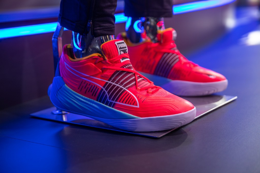 puma2022kpl战队队服发布会,一诺puma穿搭