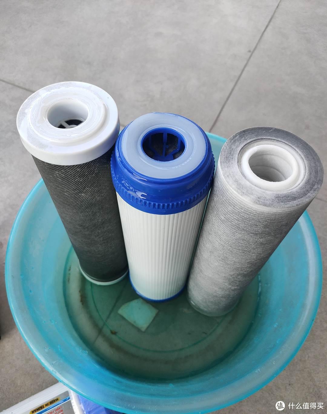 一年滤芯多少钱,一年的空气滤芯