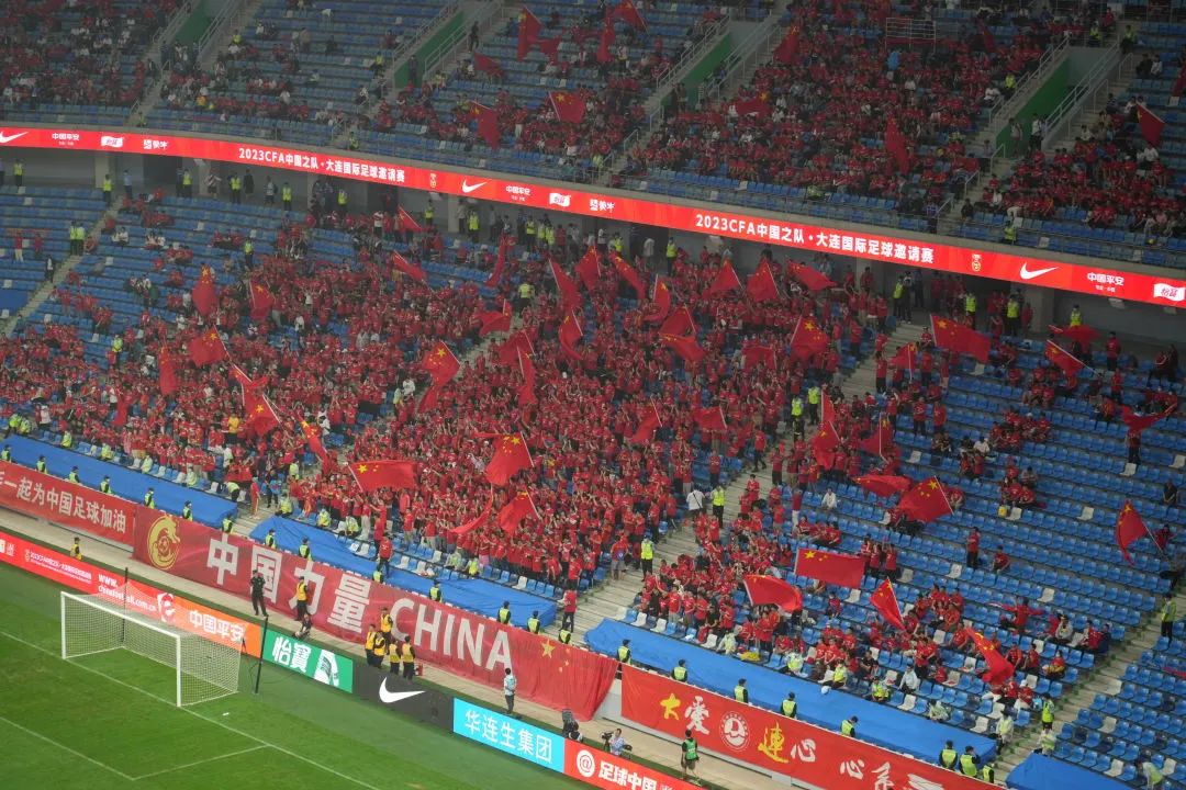 中国足球开启留洋,大连足球队向国足发起挑战