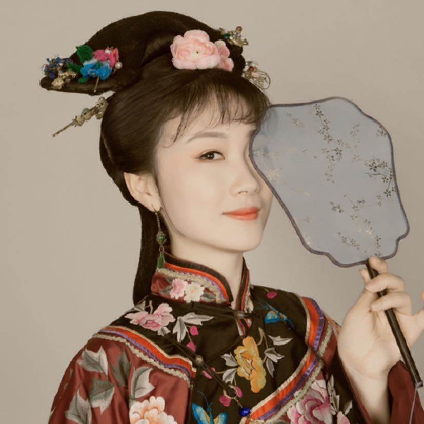 28岁江苏美女，在厨房拍视频，月入10万元，圈粉1200万，凭啥？