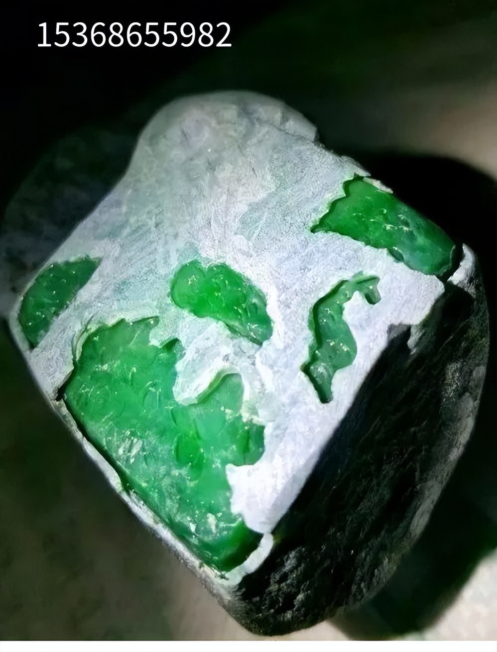 收藏级帕敢翡翠冰糯种,缅甸翡翠冰底飘绿