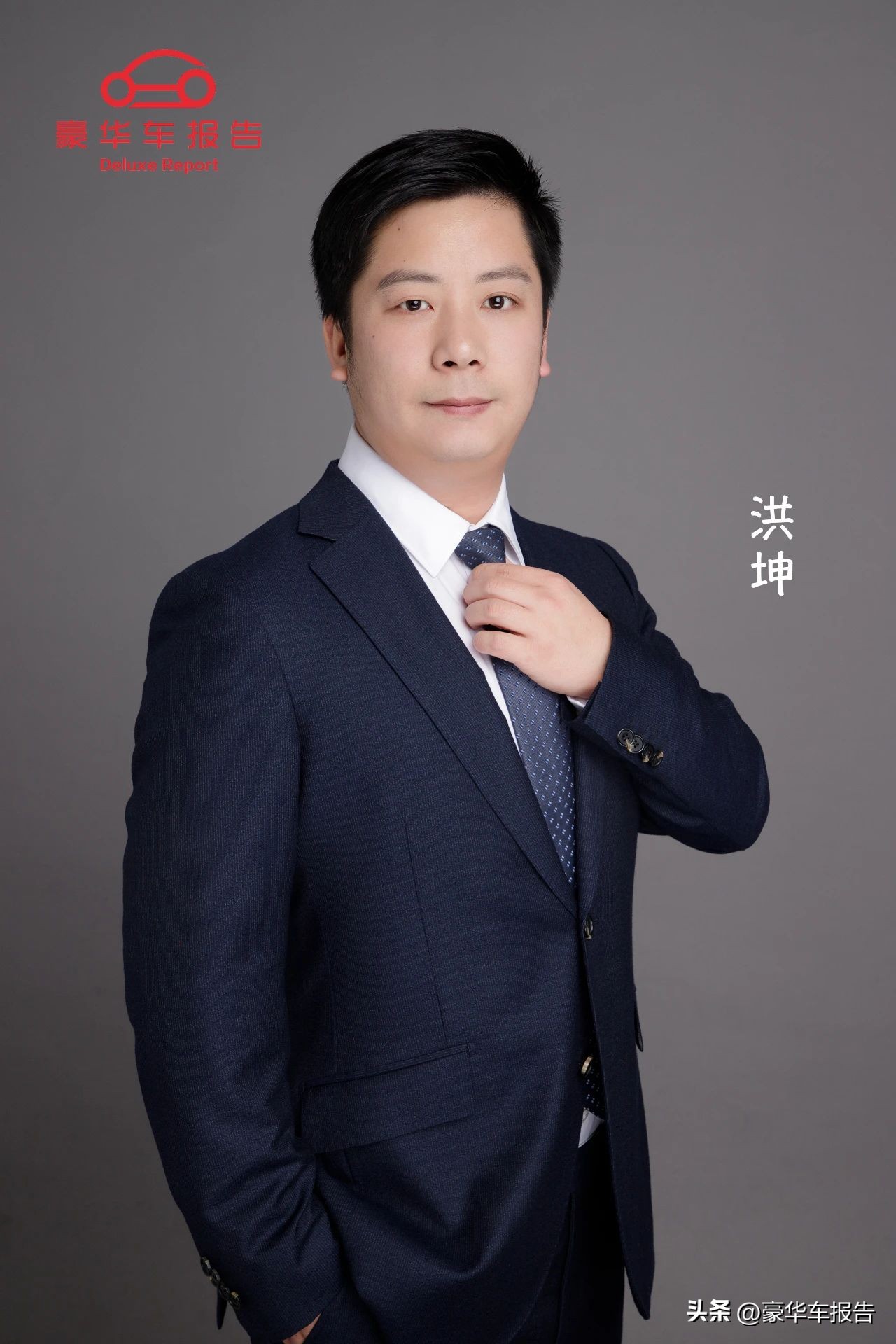 奔驰gls600迈巴赫2022款4座版,奔驰gls400跟迈巴赫的gls600不同