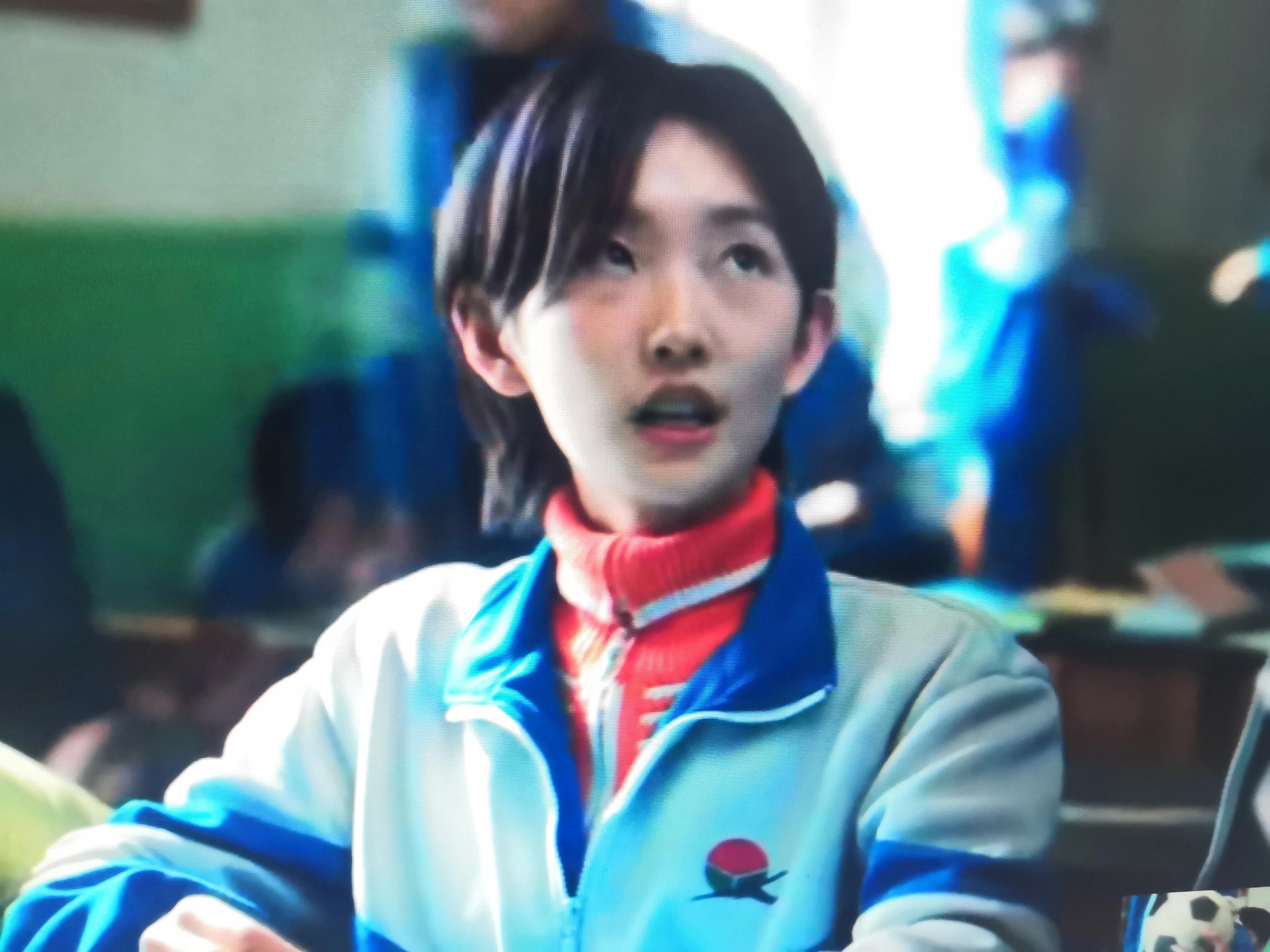 我们的日子小雪花跳舞视频,我们的日子雪花长大后好看吗